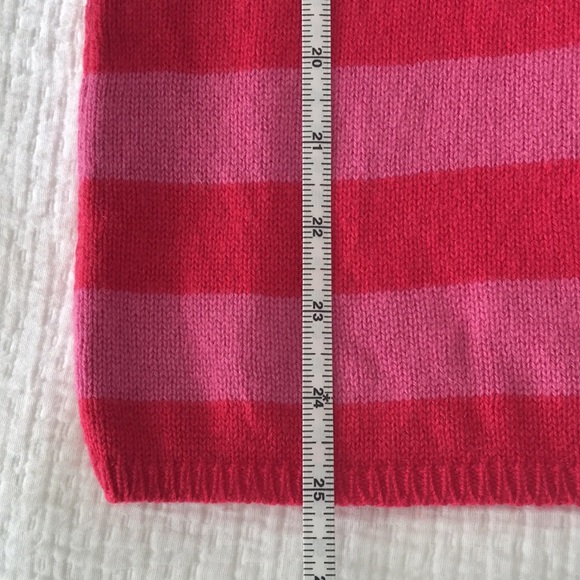 Banana Republic Cashmere Sweater - Picture 9 of 12